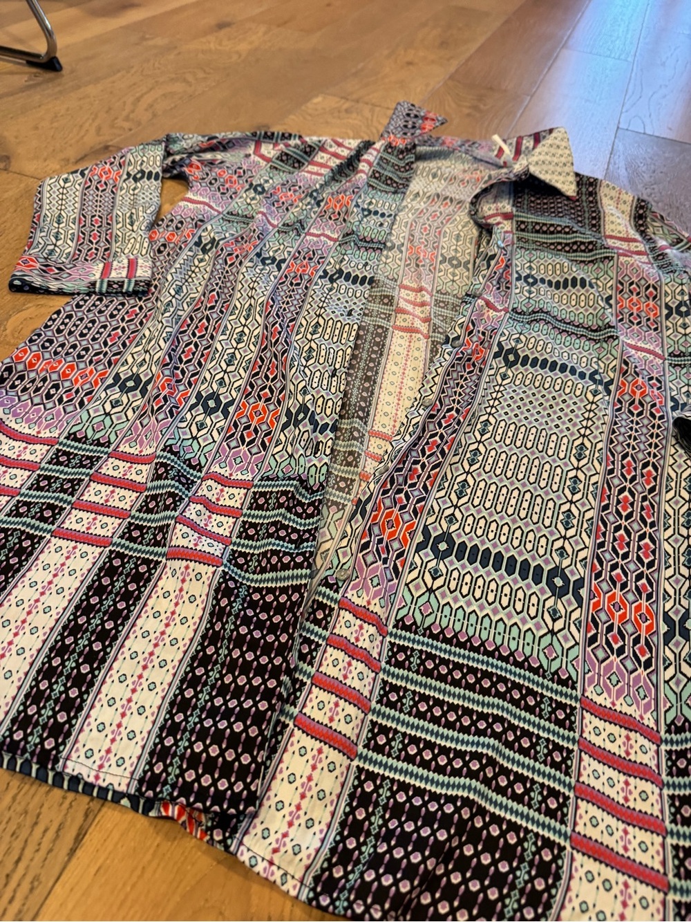 Patterned Buttoned Nightgown - Picture 2 of 8